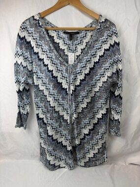White House Black Market Blue Chevron Zigzag‎ Knit Tunic Top Size L NWT